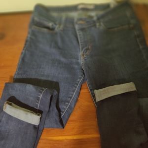Levi skinny jeans
